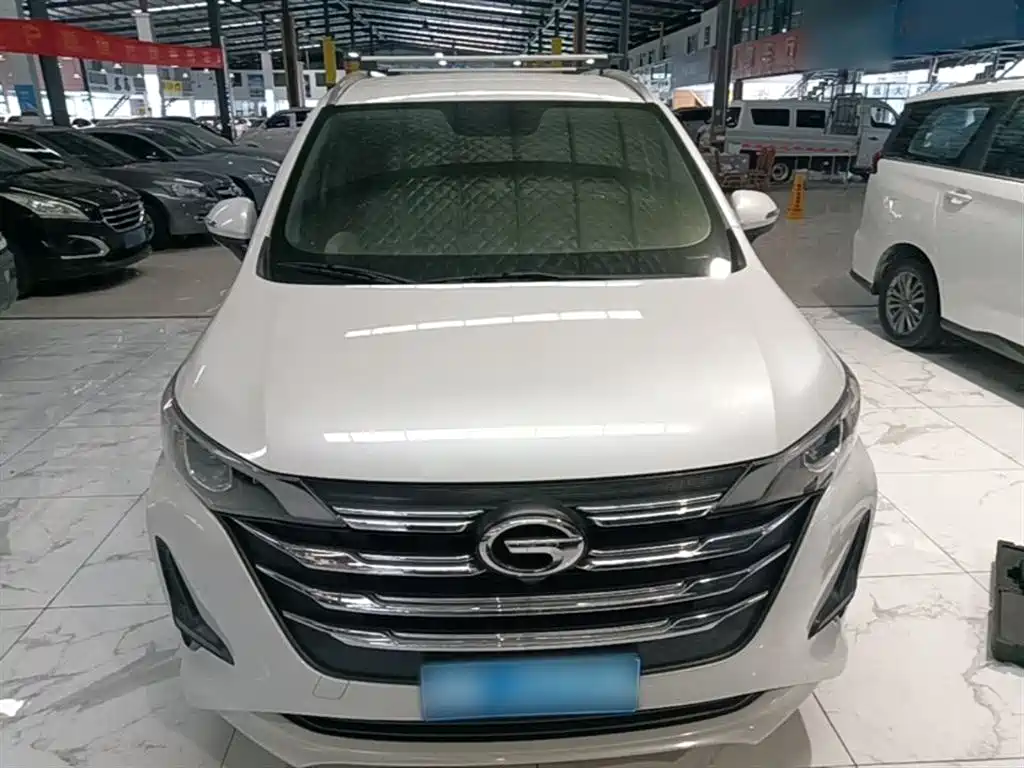 GAC Motor Trumpchi M6 — фото 3