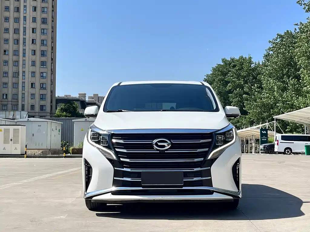 GAC Motor Trumpchi M8 — фото 2