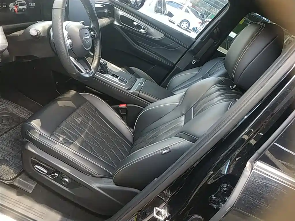 GAC Motor Trumpchi GS8 — фото 14