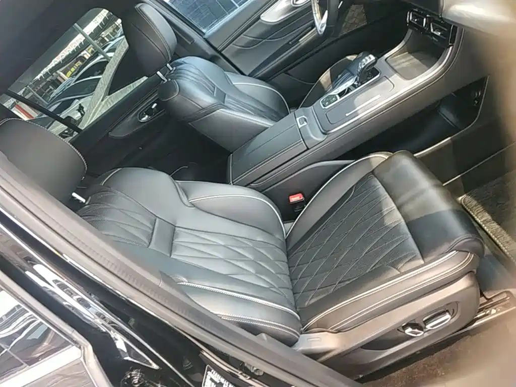 GAC Motor Trumpchi GS8 — фото 24