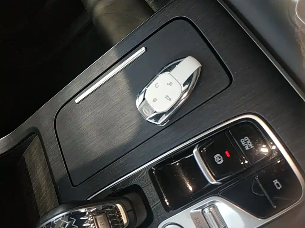 GAC Motor Trumpchi GS8 — фото 8