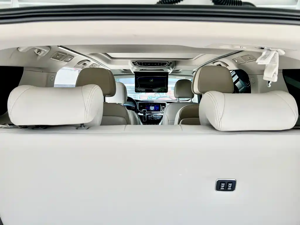 GAC Motor Trumpchi M8 — фото 11