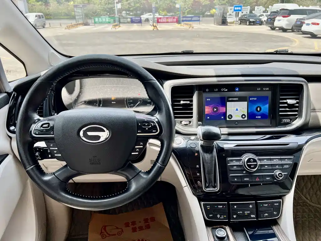 GAC Motor Trumpchi M8 — фото 10