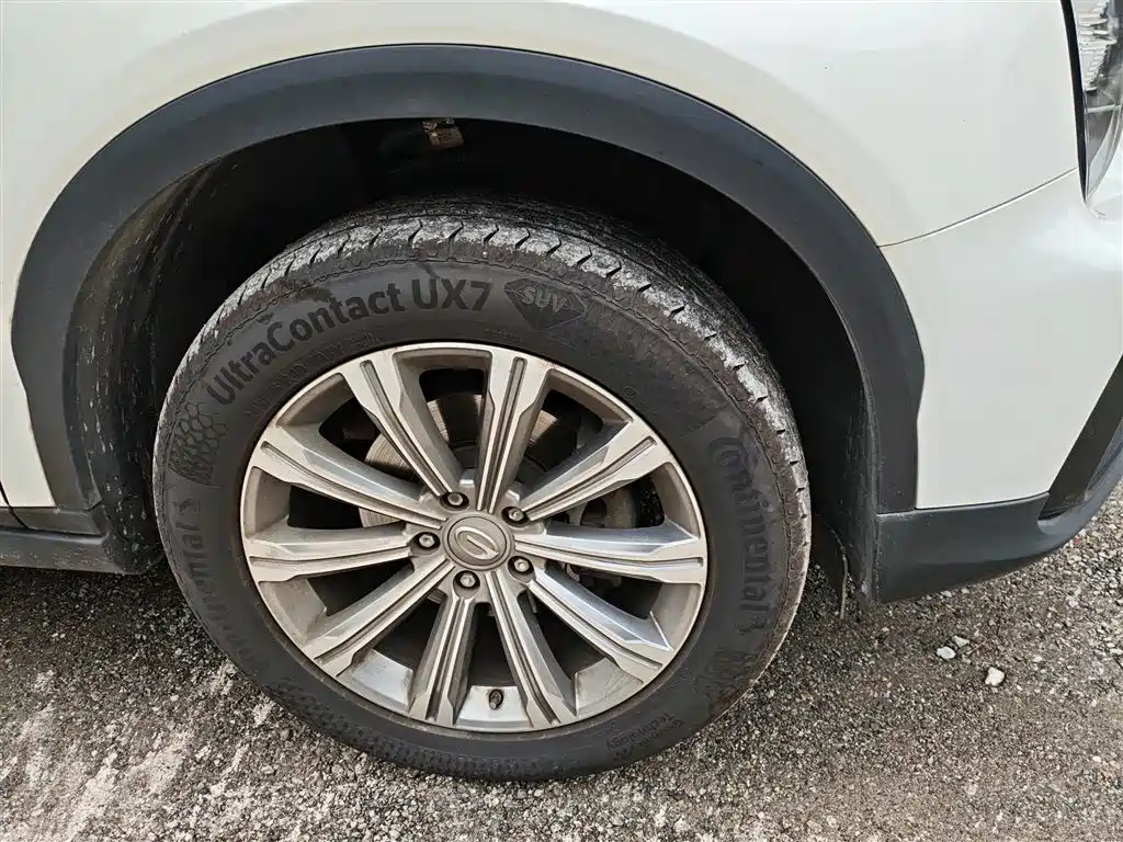 GAC Motor Trumpchi GS8 — фото 26