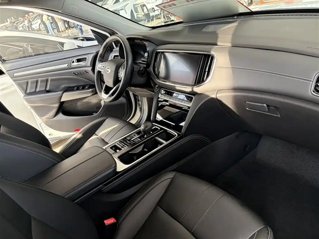 GAC Motor Trumpchi GS8 — фото 5