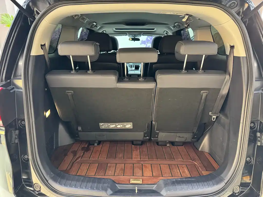 GAC Motor Trumpchi M8 — фото 19