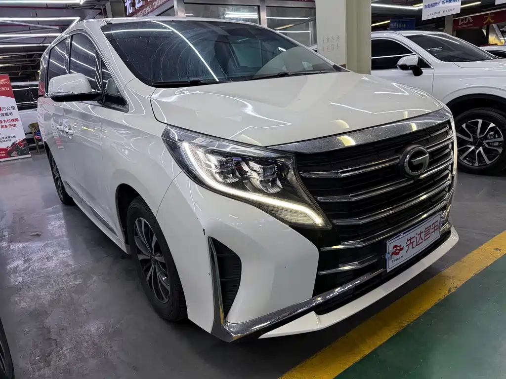 GAC Motor Trumpchi M8 — фото 3