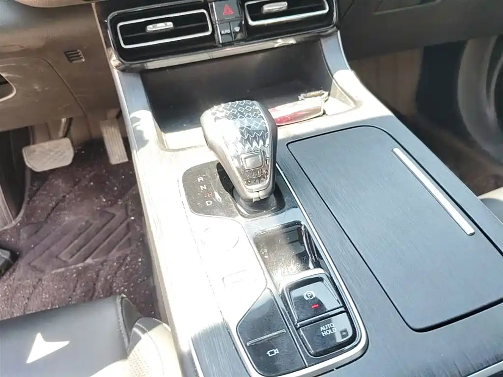 GAC Motor Trumpchi GS8 — фото 14