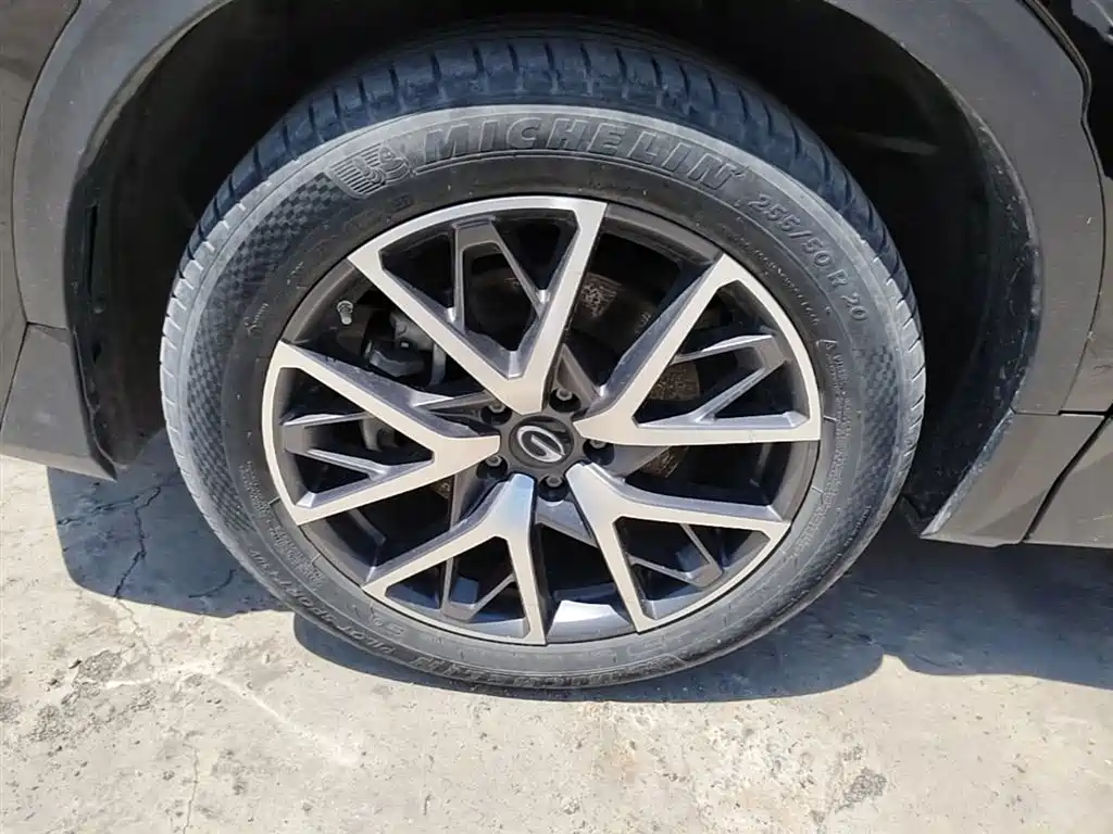 GAC Motor Trumpchi GS8 — фото 23