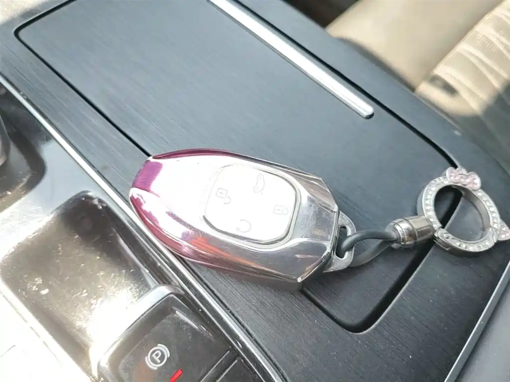 GAC Motor Trumpchi GS8 — фото 9