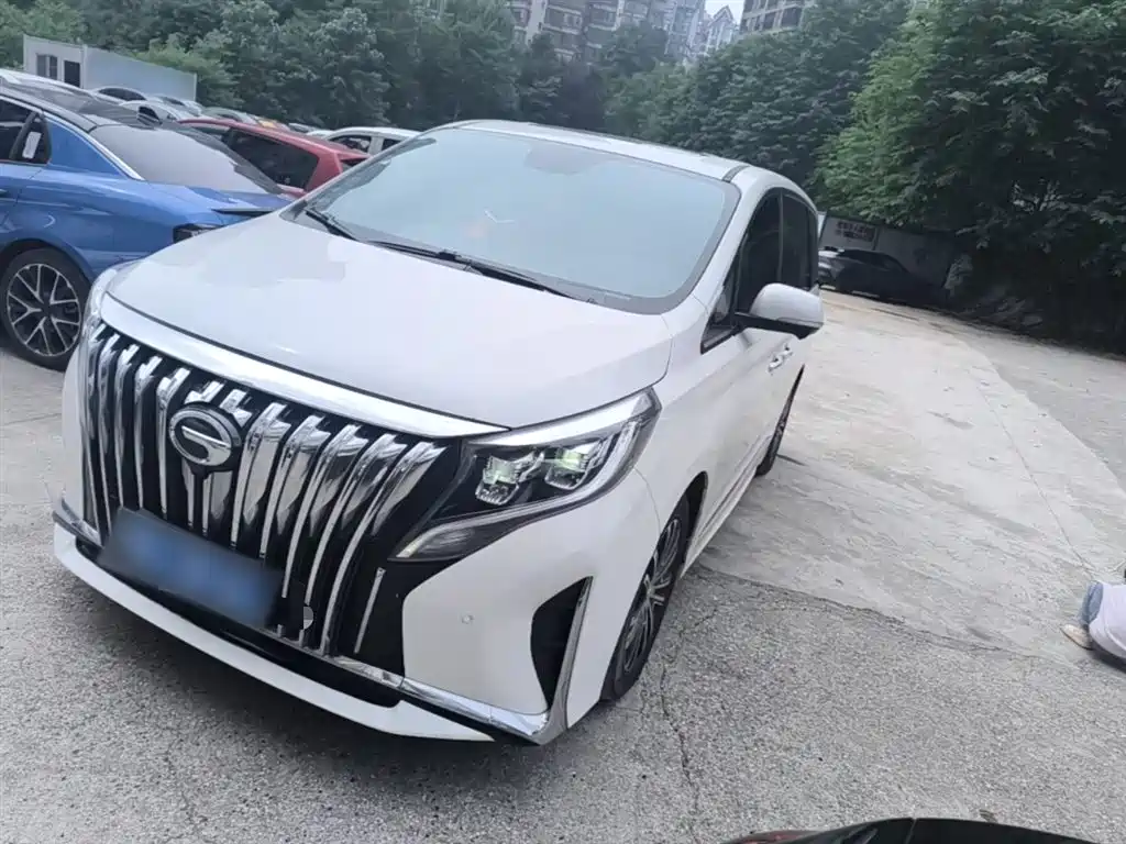 GAC Motor Trumpchi M8 — фото 2