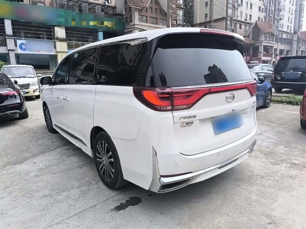 GAC Motor Trumpchi M8 — фото 5