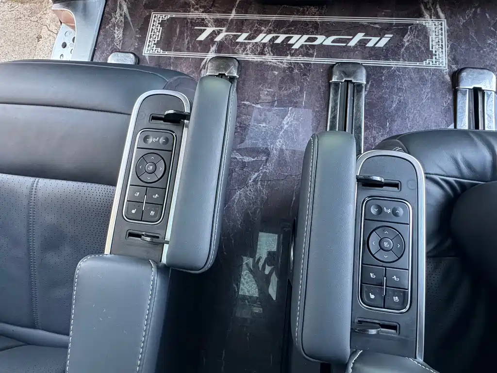 GAC Motor Trumpchi M8 — фото 15