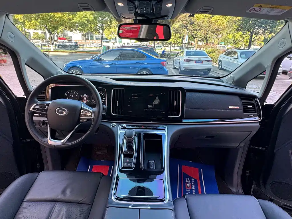 GAC Motor Trumpchi M8 — фото 17