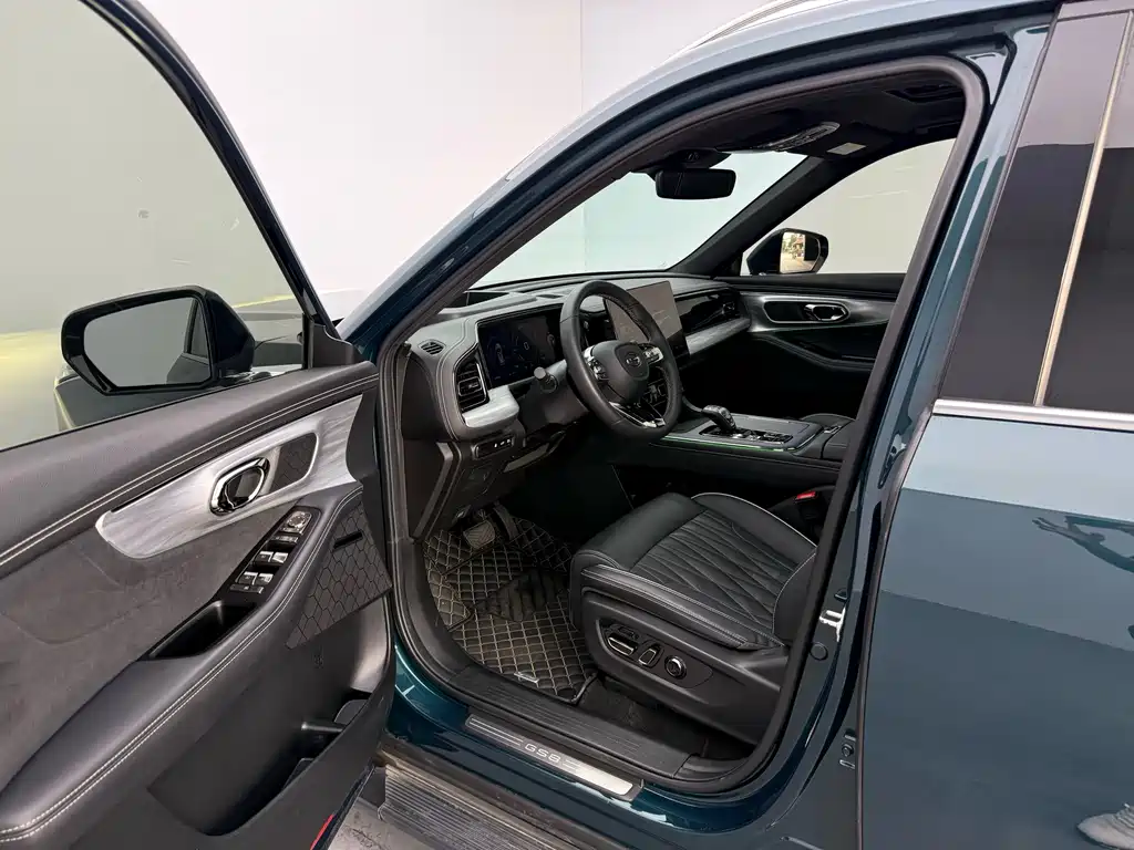 GAC Motor Trumpchi GS8 — фото 13