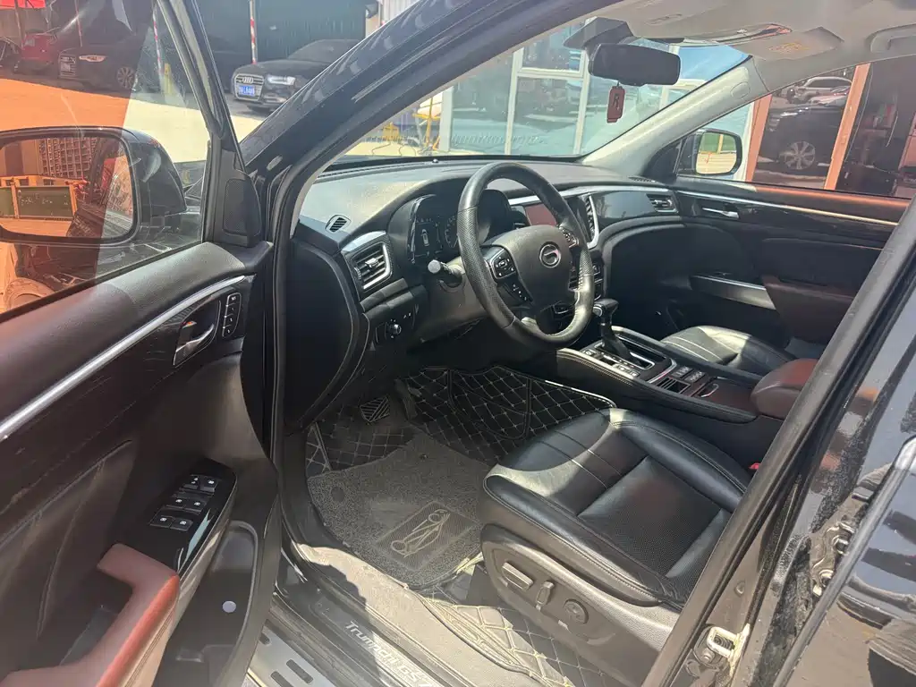 GAC Motor Trumpchi GS7 — фото 8