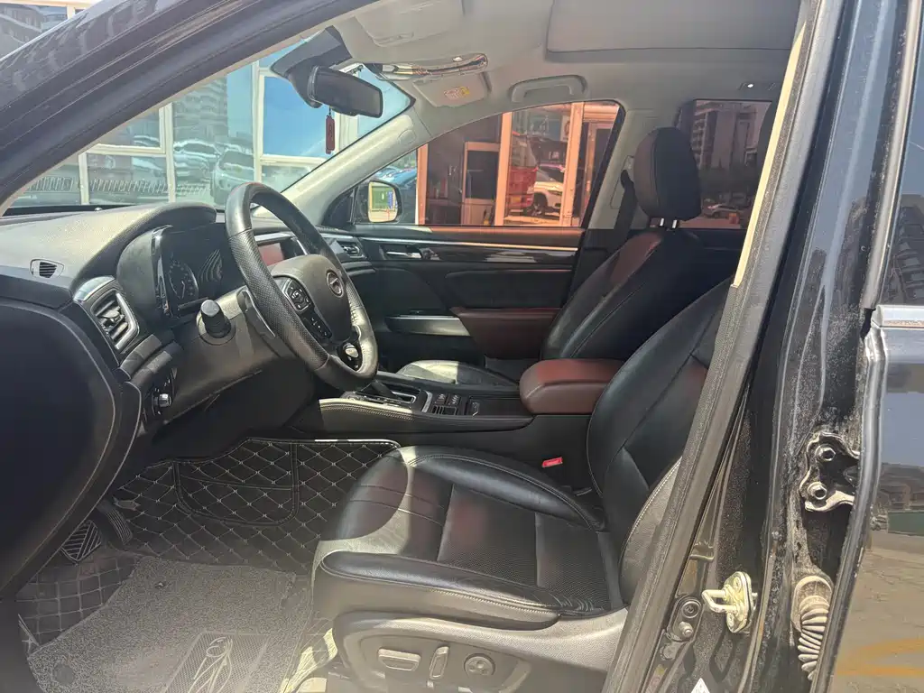 GAC Motor Trumpchi GS7 — фото 9