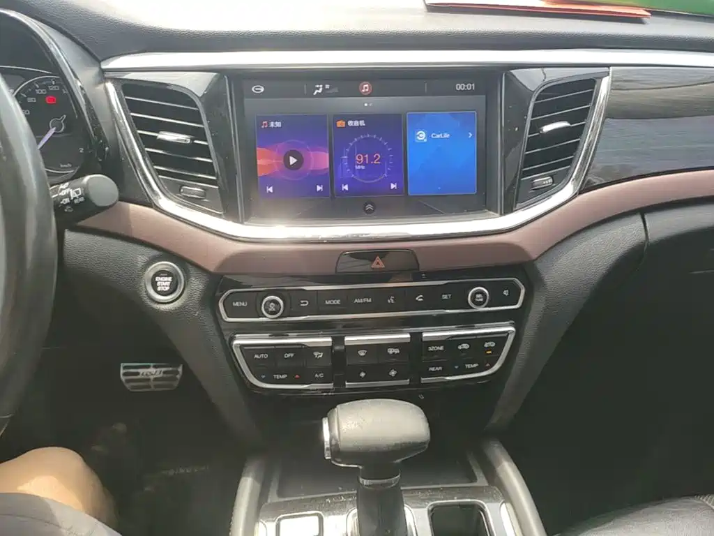 GAC Motor Trumpchi GS8 — фото 13