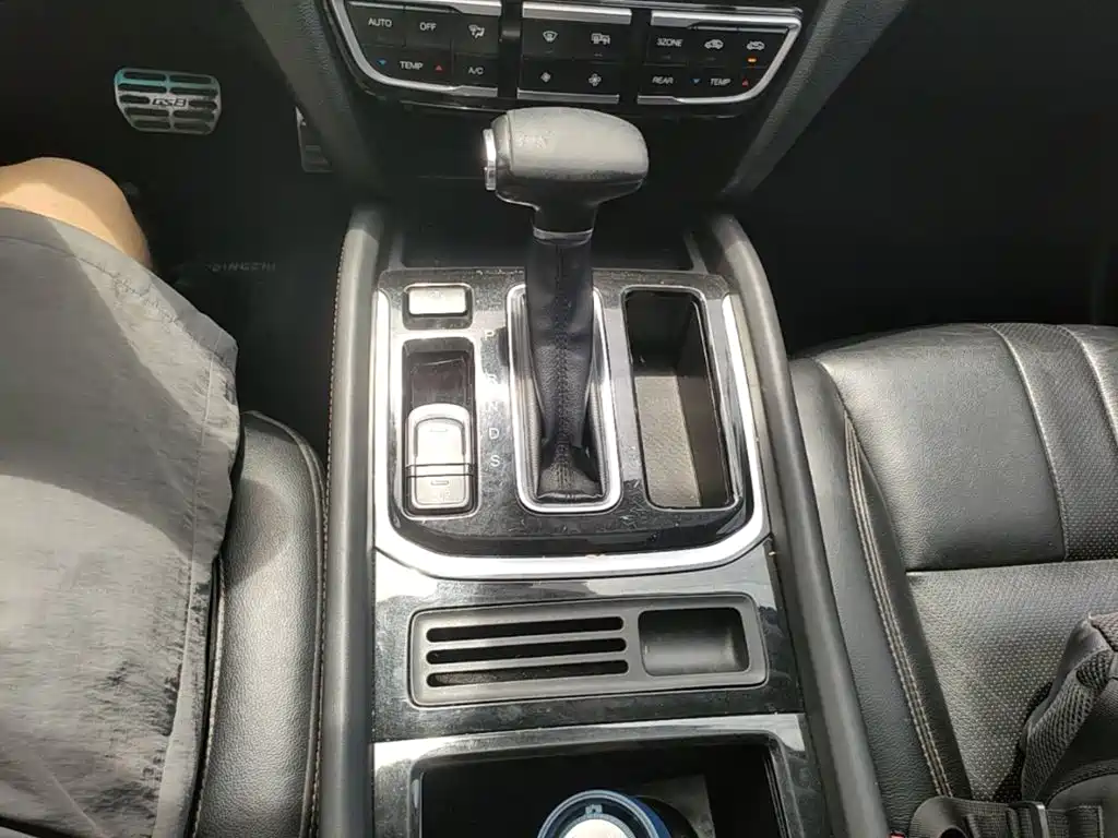 GAC Motor Trumpchi GS8 — фото 14