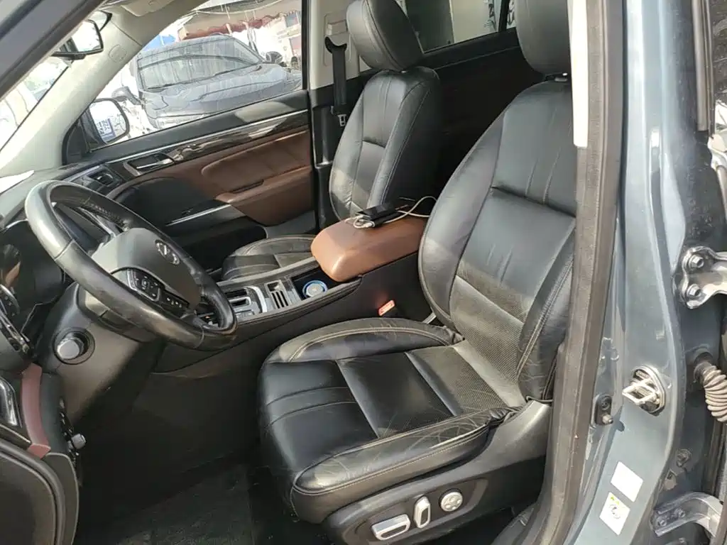 GAC Motor Trumpchi GS8 — фото 15
