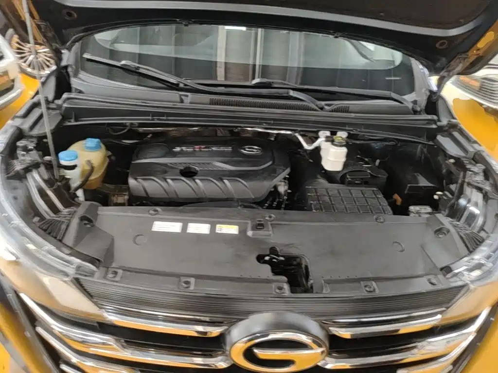 GAC Motor Trumpchi M6 — фото 17