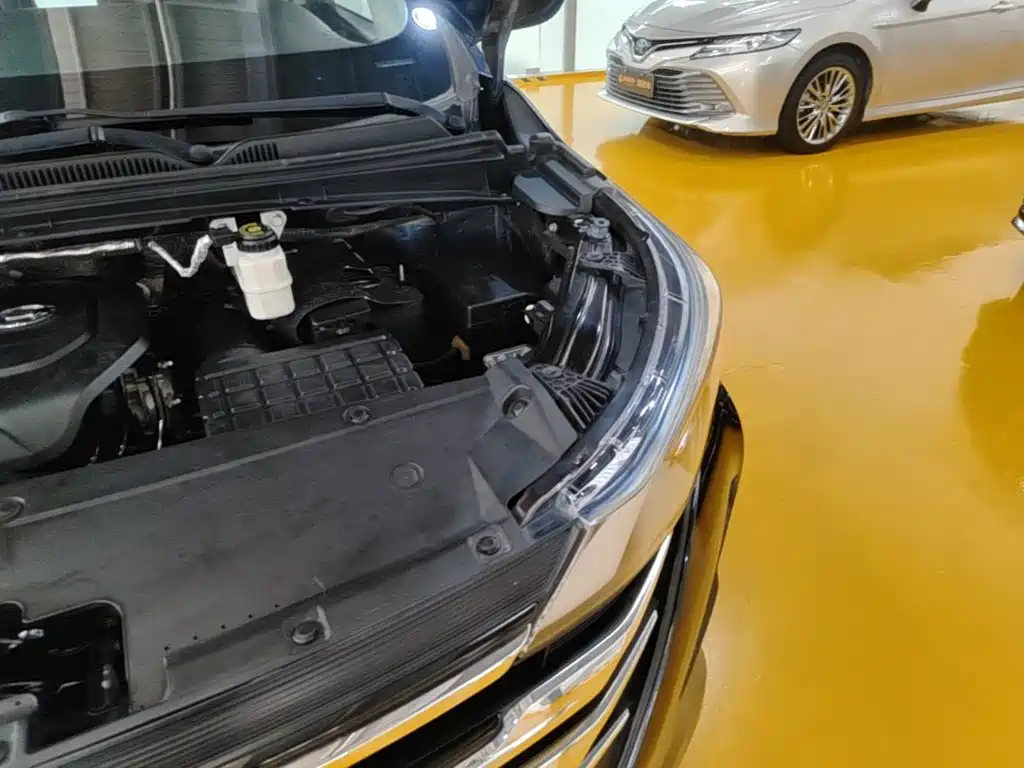GAC Motor Trumpchi M6 — фото 25