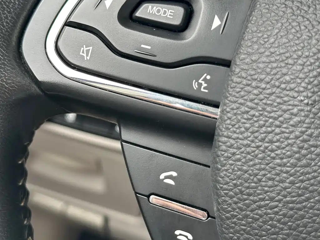 GAC Motor Trumpchi M8 — фото 35