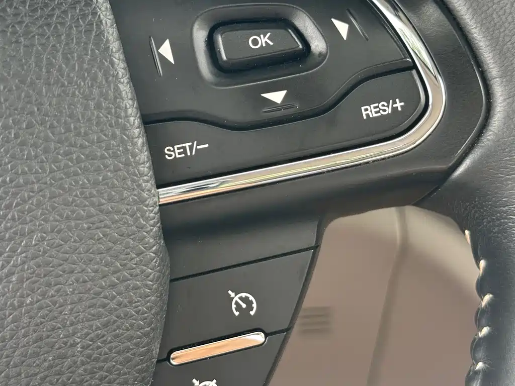 GAC Motor Trumpchi M8 — фото 37