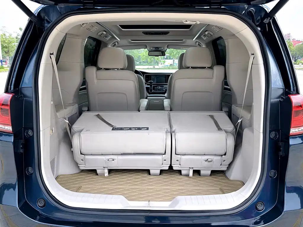 GAC Motor Trumpchi M8 — фото 10