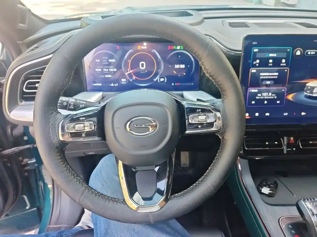 GAC Motor Trumpchi GS8 — фото 11