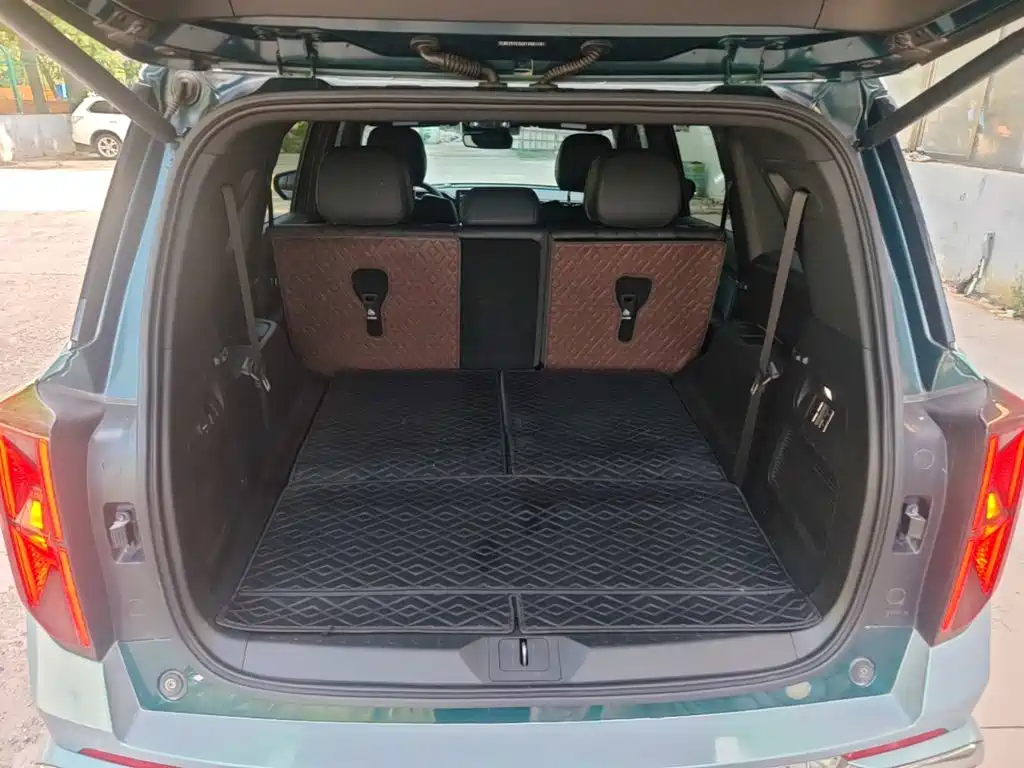 GAC Motor Trumpchi GS8 — фото 19