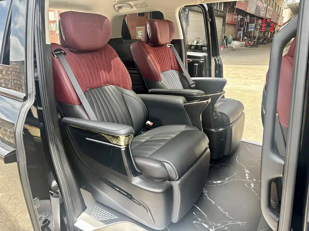 GAC Motor Trumpchi E9 — фото 14
