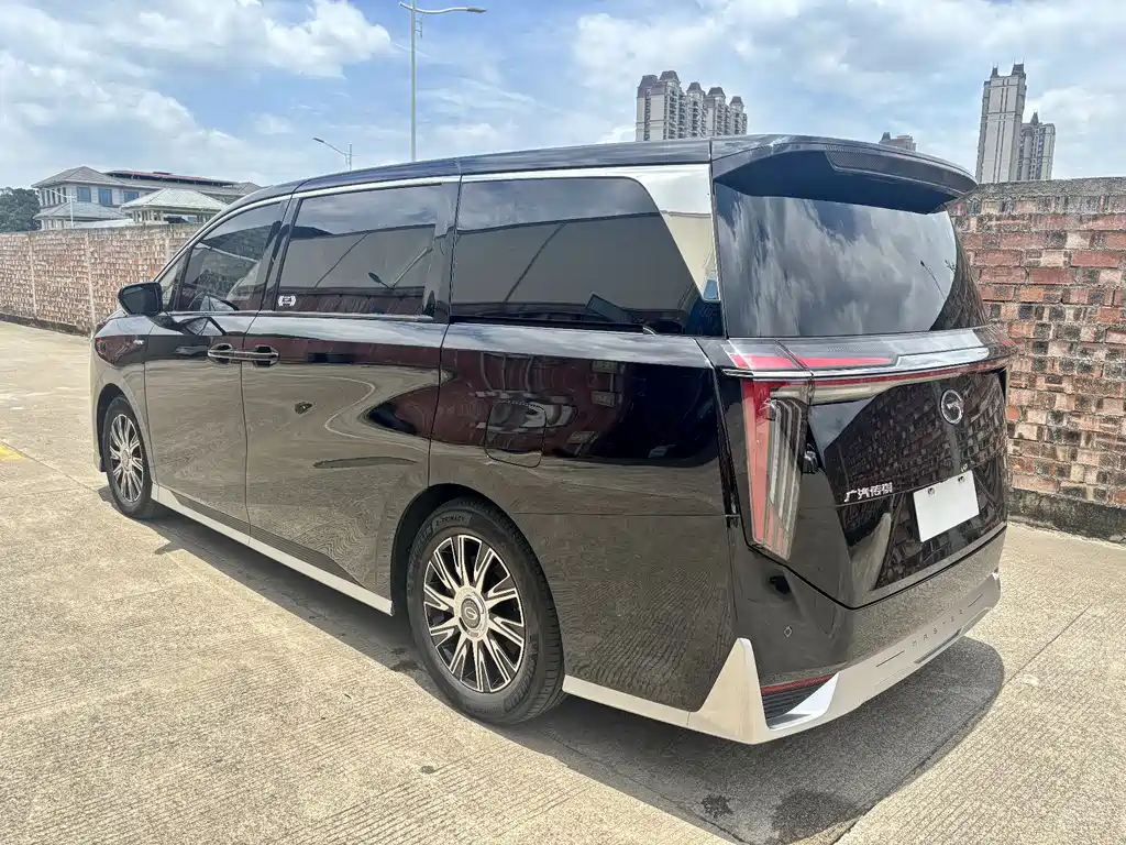 GAC Motor Trumpchi E9 — фото 6