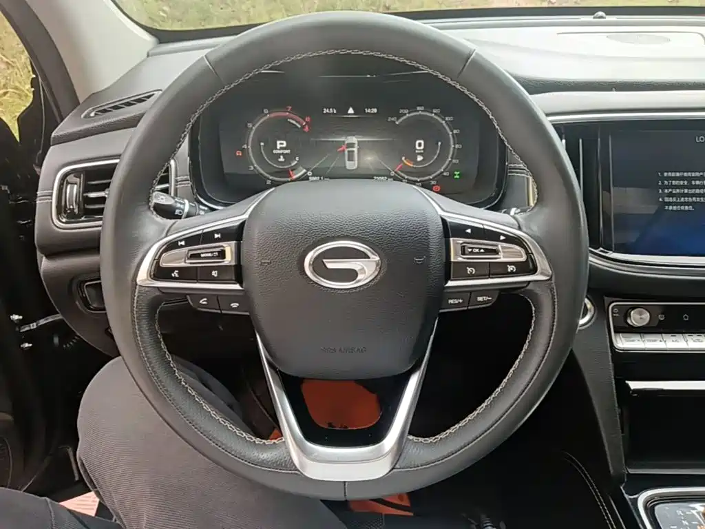 GAC Motor Trumpchi GS8 — фото 11