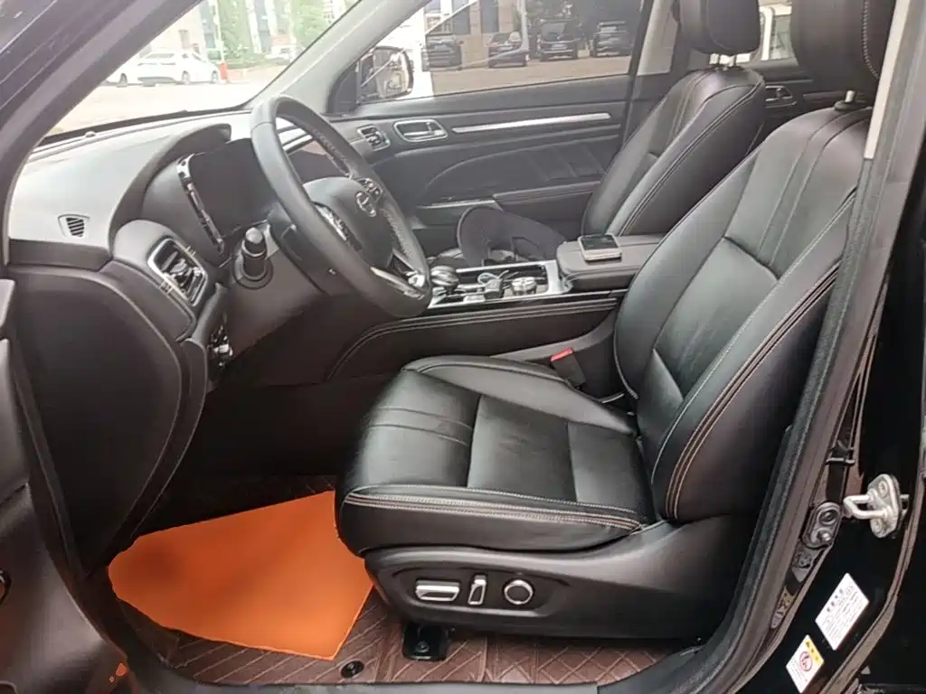 GAC Motor Trumpchi GS8 — фото 15