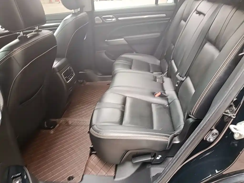 GAC Motor Trumpchi GS8 — фото 17