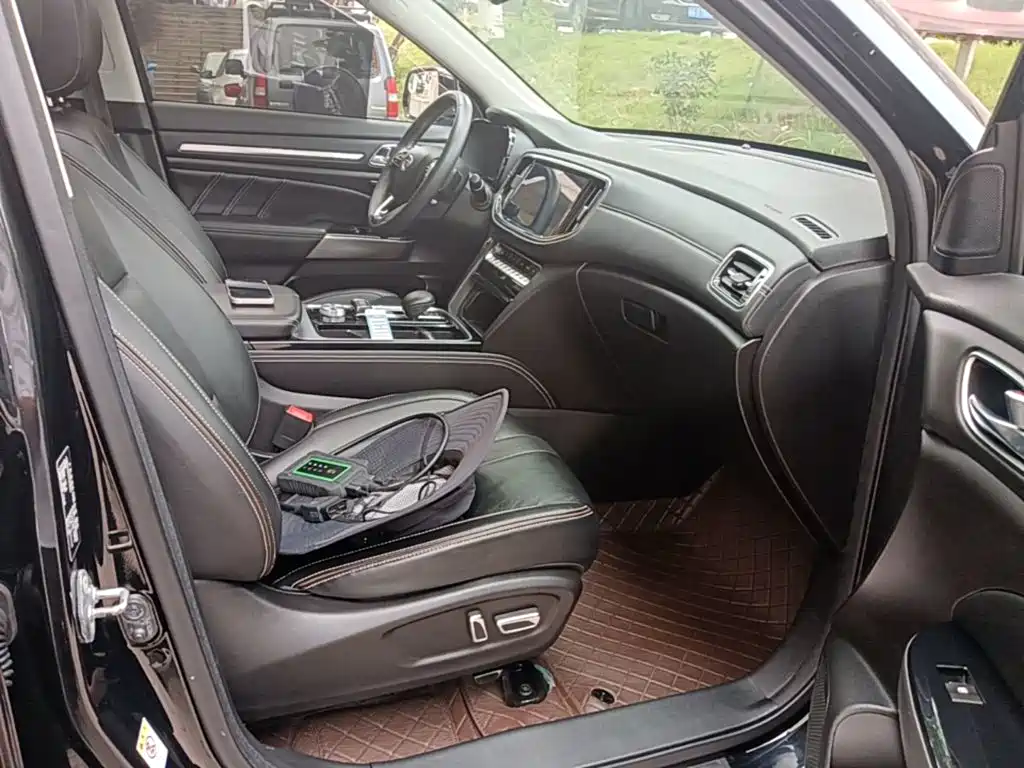 GAC Motor Trumpchi GS8 — фото 25