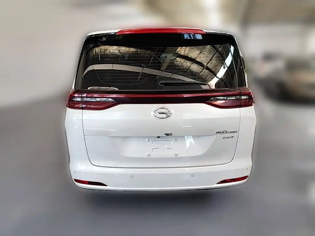 GAC Motor Trumpchi M6 — фото 10
