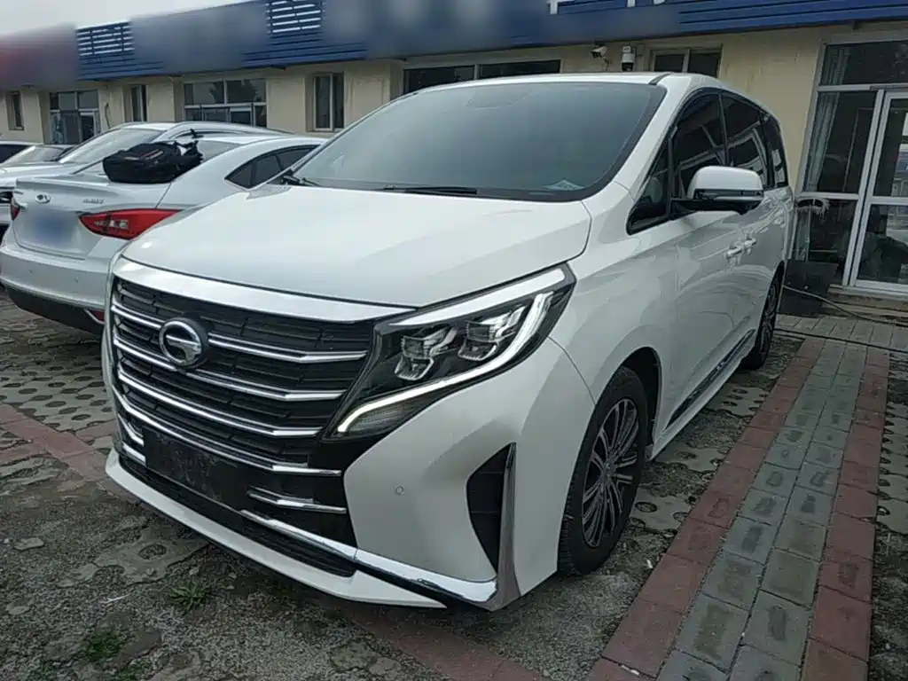 GAC Motor Trumpchi M8 — фото 2