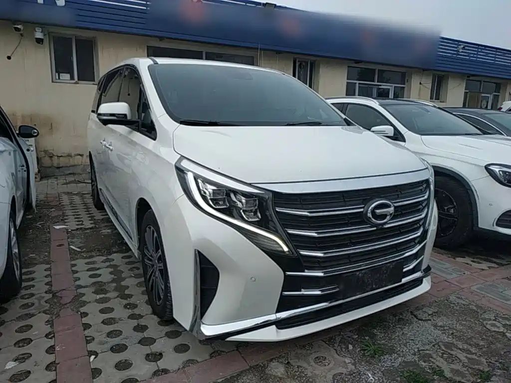 GAC Motor Trumpchi M8 — фото 22