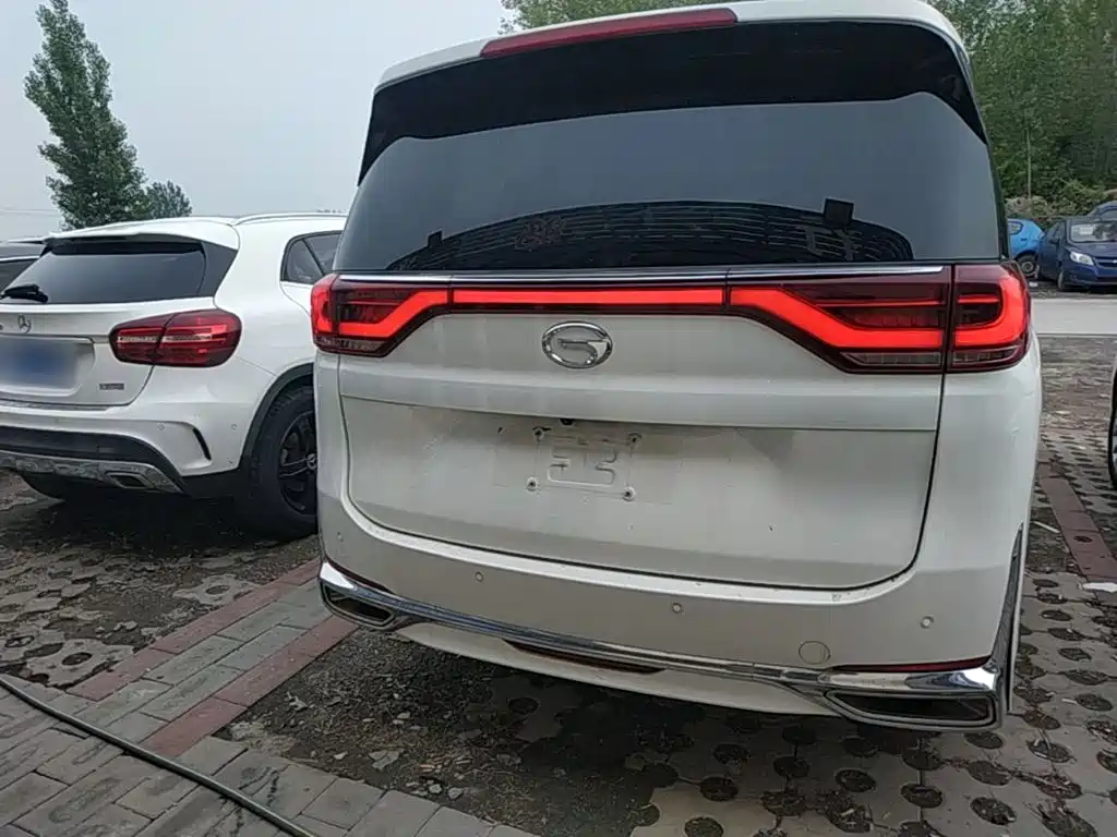 GAC Motor Trumpchi M8 — фото 4