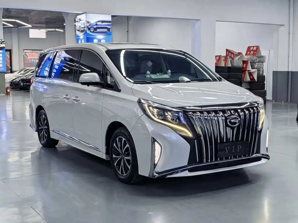 GAC Motor Trumpchi M8 — фото 2
