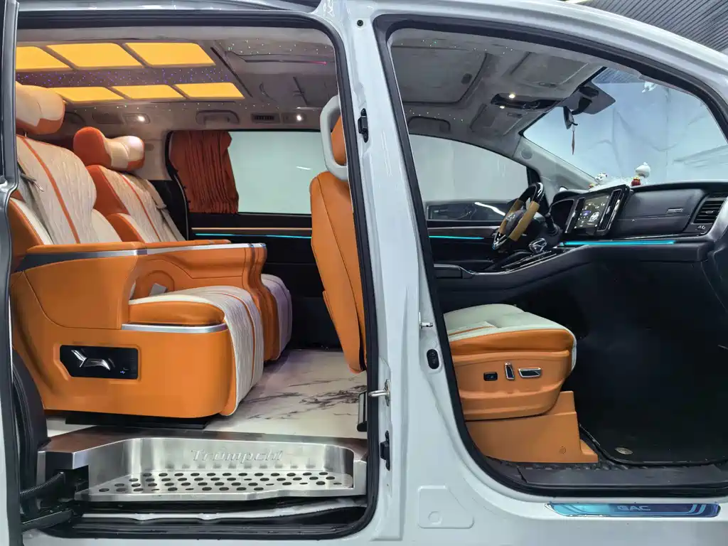 GAC Motor Trumpchi M8 — фото 11