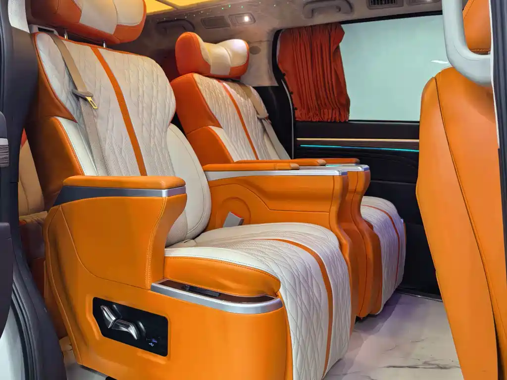 GAC Motor Trumpchi M8 — фото 10