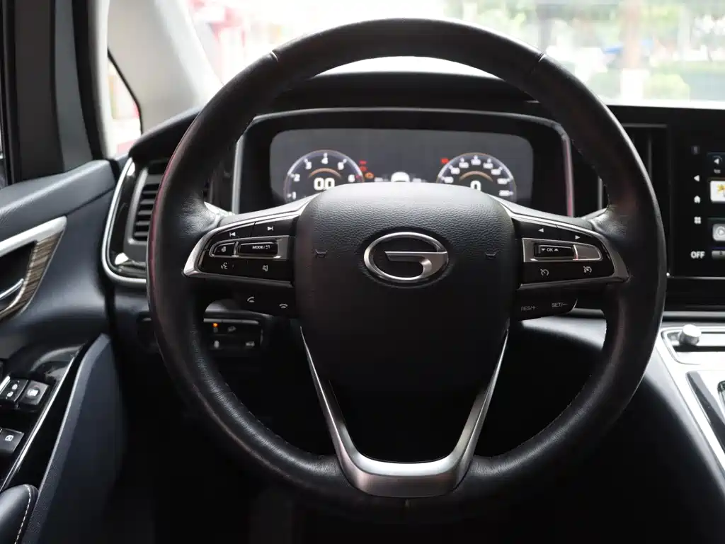 GAC Motor Trumpchi M8 — фото 14