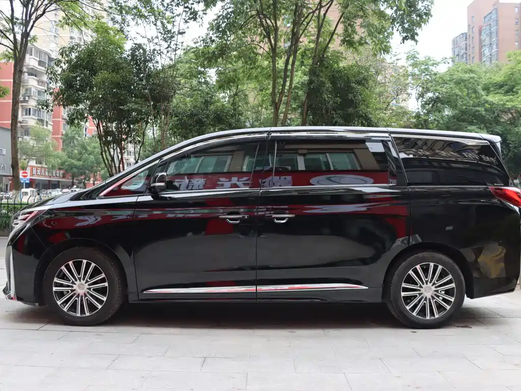 GAC Motor Trumpchi M8 — фото 7