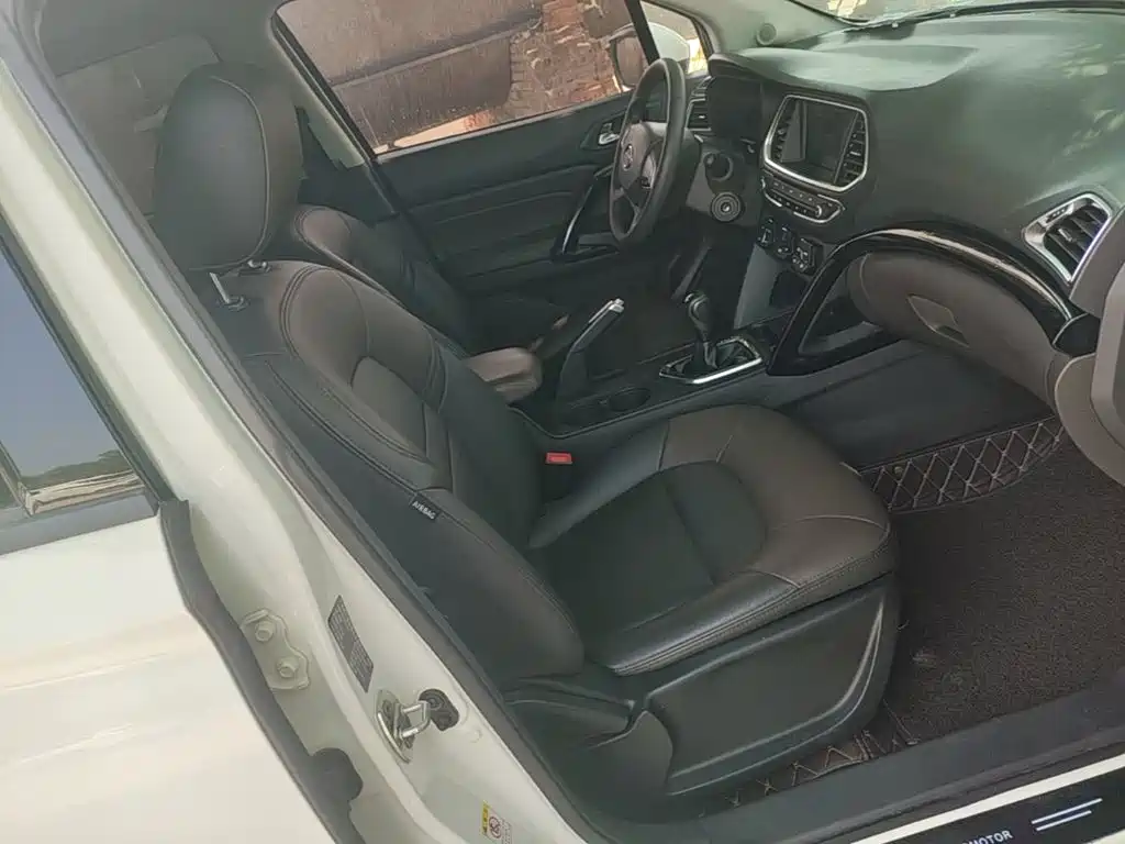 GAC Motor Trumpchi GS4 — фото 25