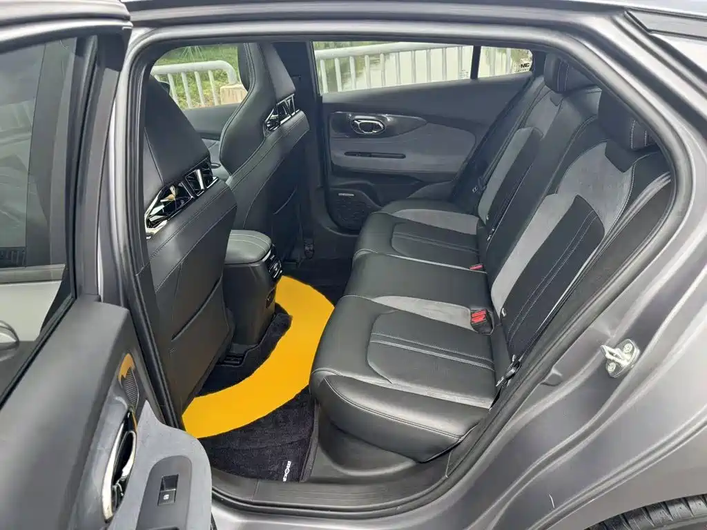 GAC Motor Shadow Leopard — фото 15