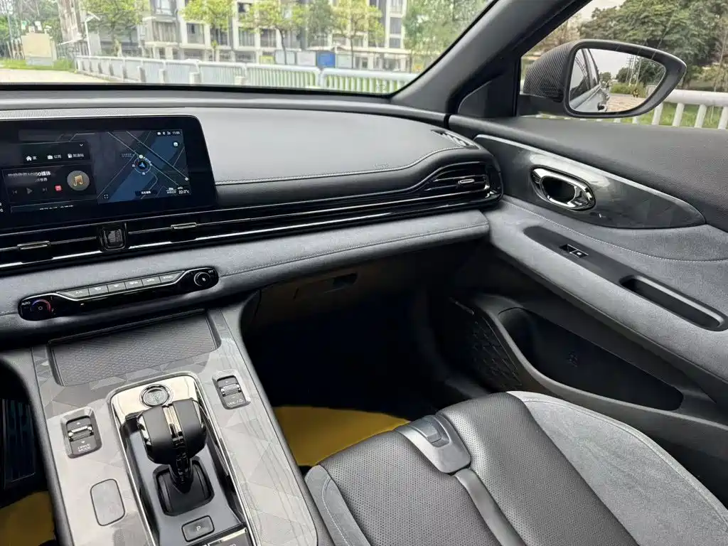 GAC Motor Shadow Leopard — фото 20