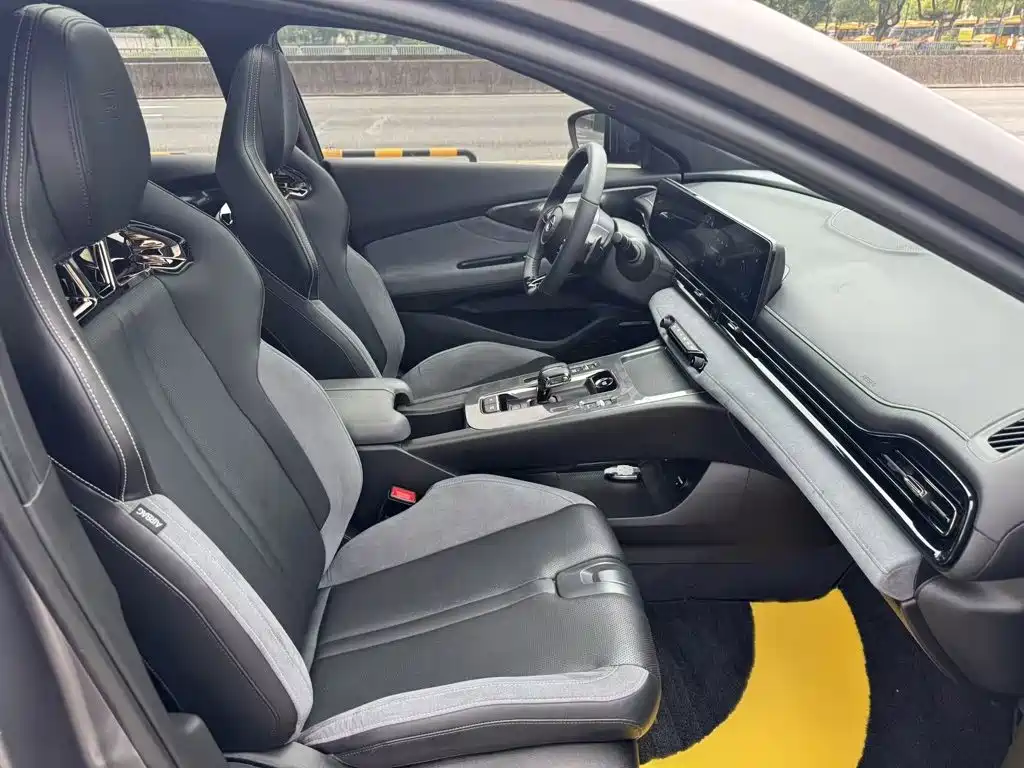 GAC Motor Shadow Leopard — фото 21